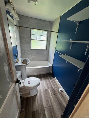 4817 South Park Drive, Fort Wayne, IN 46806