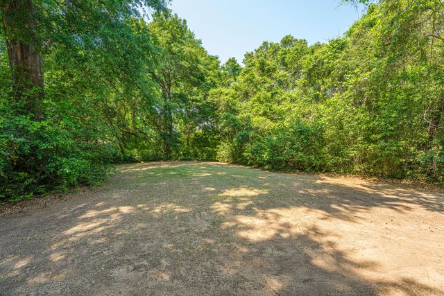 7650 Point Of Pines Road, Edisto Island, SC 29438