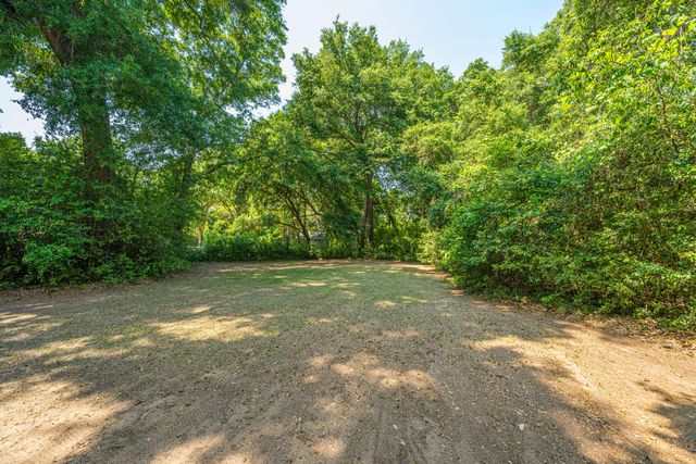 7650 Point Of Pines Road, Edisto Island, SC 29438