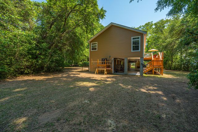 7650 Point Of Pines Road, Edisto Island, SC 29438