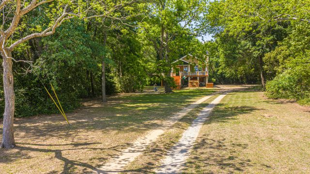 7650 Point Of Pines Road, Edisto Island, SC 29438