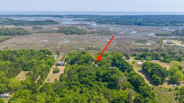 7650 Point Of Pines Road, Edisto Island, SC 29438