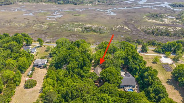 7650 Point Of Pines Road, Edisto Island, SC 29438