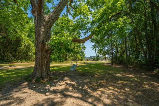 7650 Point Of Pines Road, Edisto Island, SC 29438