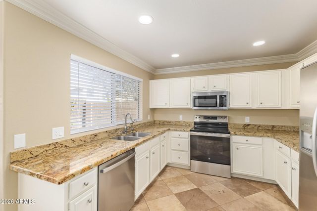 7420 W LOS GATOS Drive, Glendale, AZ 85310