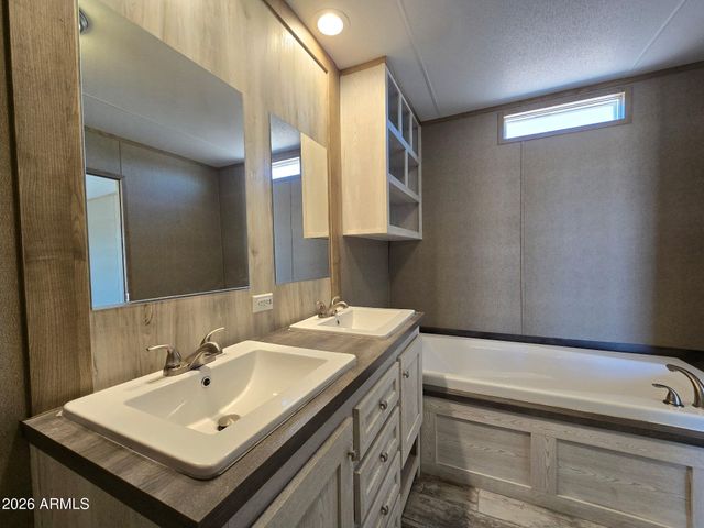 41478 W MCLELLAN Road, Tonopah, AZ 85354