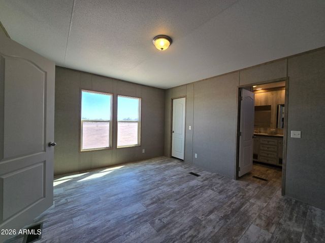 41478 W MCLELLAN Road, Tonopah, AZ 85354