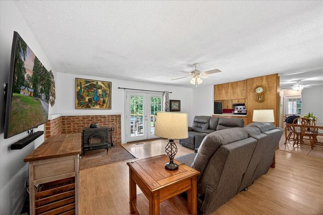 2305 Madison 8735, Huntsville, AR 72740