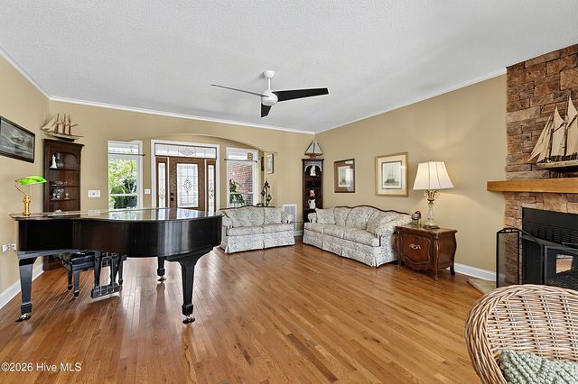 6840 Weeping Willow Place SW, Ocean Isle Beach, NC 28469