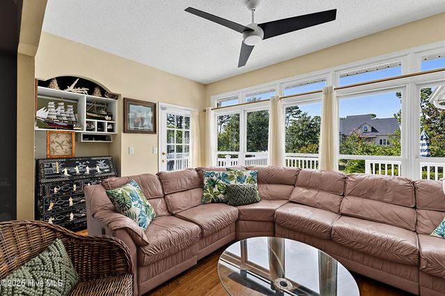 6840 Weeping Willow Place SW, Ocean Isle Beach, NC 28469