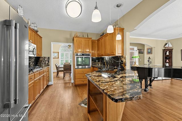 6840 Weeping Willow Place SW, Ocean Isle Beach, NC 28469