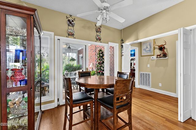 6840 Weeping Willow Place SW, Ocean Isle Beach, NC 28469