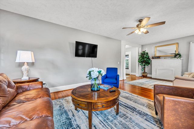 946 Ashland AVE, Bedford, VA 24523