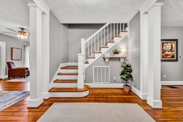 946 Ashland AVE, Bedford, VA 24523