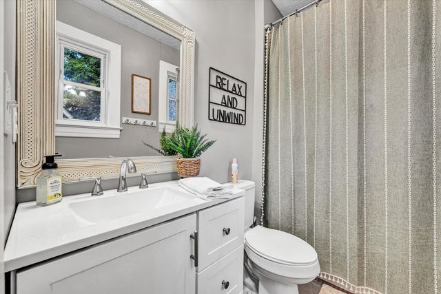 946 Ashland AVE, Bedford, VA 24523