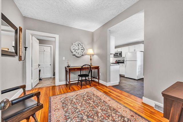 946 Ashland AVE, Bedford, VA 24523