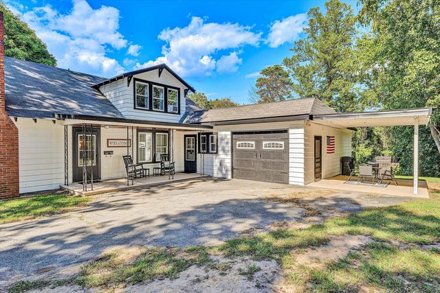 946 Ashland AVE, Bedford, VA 24523