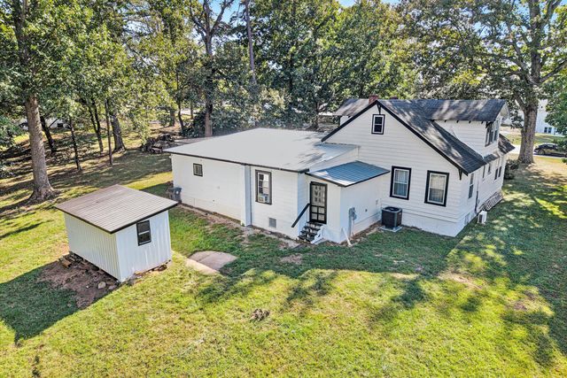 946 Ashland AVE, Bedford, VA 24523