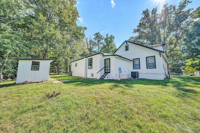 946 Ashland AVE, Bedford, VA 24523