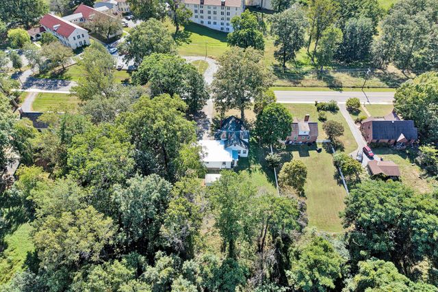 946 Ashland AVE, Bedford, VA 24523