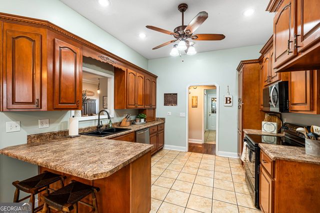 222 Santa Fe Trail, Warner Robins, GA 31088