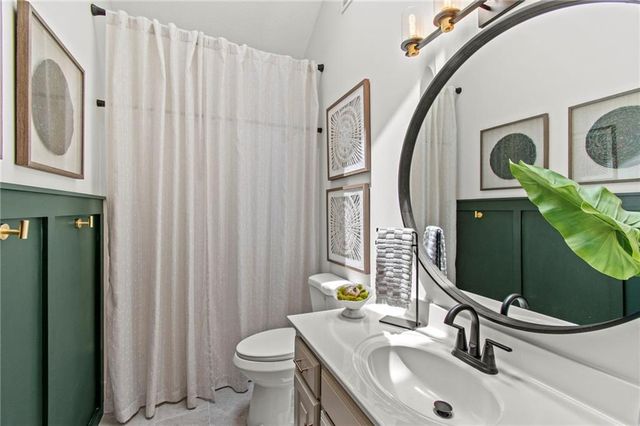 3020 S Argonne Court, Blue Springs, MO 64015