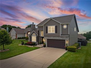 3020 S Argonne Court, Blue Springs, MO 64015
