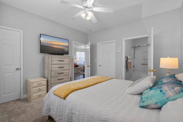 500 Wickham Dr Unit 1062, Myrtle Beach, SC 29579
