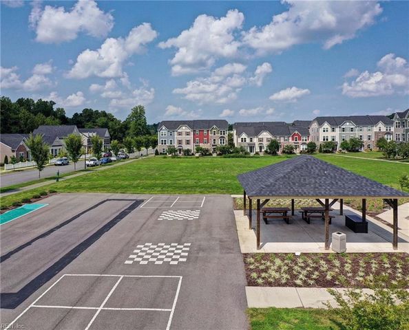 7502 Luminary DR, Williamsburg, VA 23188