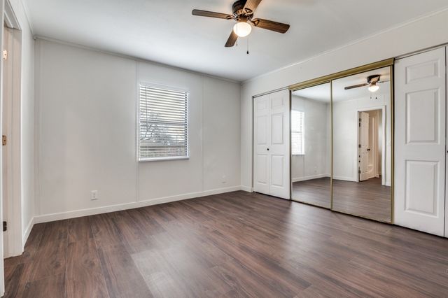 701 S Main Street, Venus, TX 76033