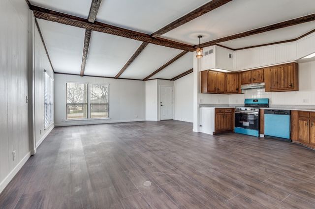 701 S Main Street, Venus, TX 76033