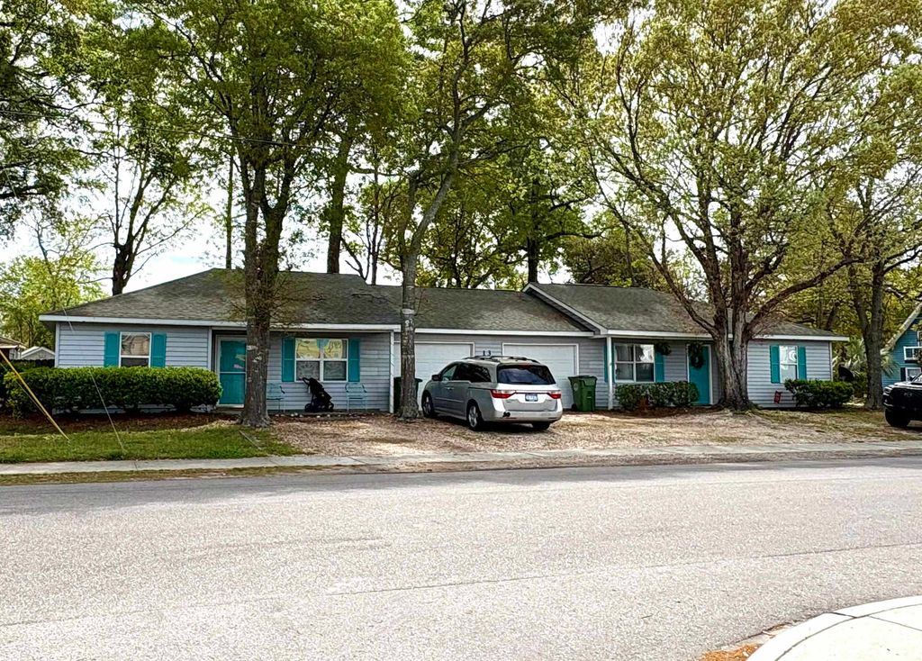 13 S Poplar Dr., Surfside Beach, SC 29575