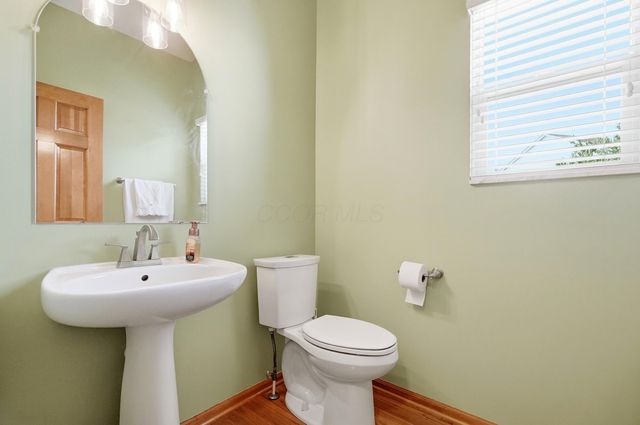 2315 Bold Venture Drive, Lewis Center, OH 43035