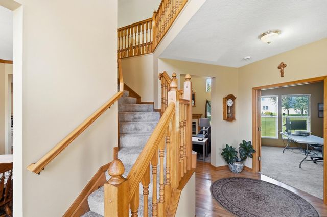 2315 Bold Venture Drive, Lewis Center, OH 43035