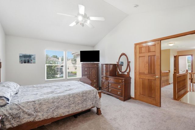 2315 Bold Venture Drive, Lewis Center, OH 43035