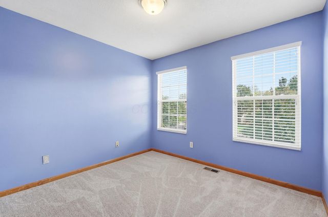 2315 Bold Venture Drive, Lewis Center, OH 43035