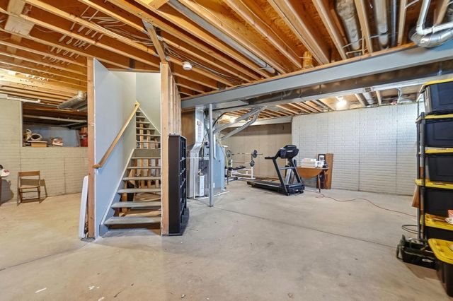 2315 Bold Venture Drive, Lewis Center, OH 43035