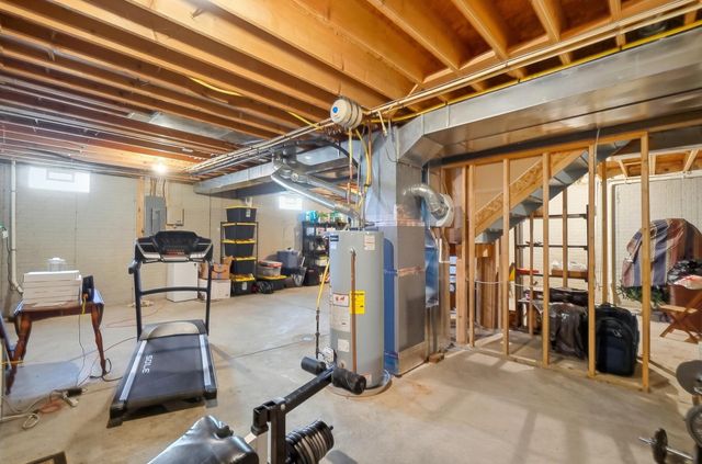 2315 Bold Venture Drive, Lewis Center, OH 43035