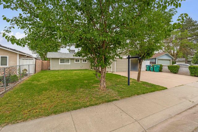 2027 Westmora Ave, Stockton, CA 95210