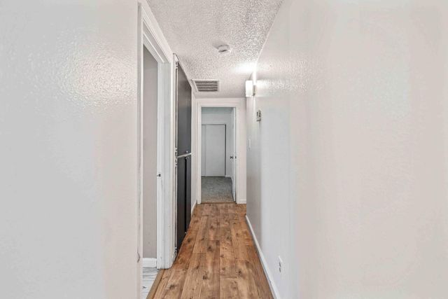 2027 Westmora Ave, Stockton, CA 95210