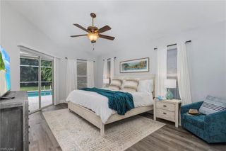 1537 Vintage LN, Naples, FL 34104