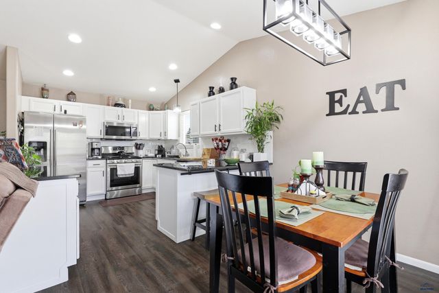 14846 TELLURIDE ST, Summerset, SD 57769