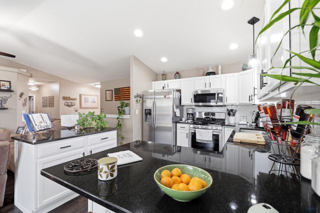 14846 TELLURIDE ST, Summerset, SD 57769