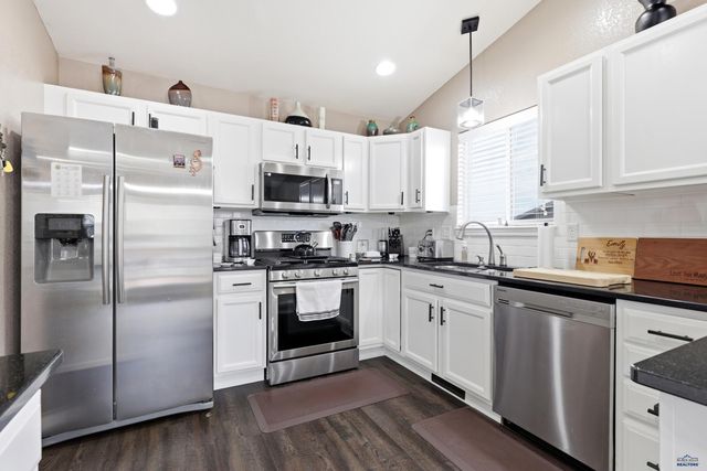 14846 TELLURIDE ST, Summerset, SD 57769