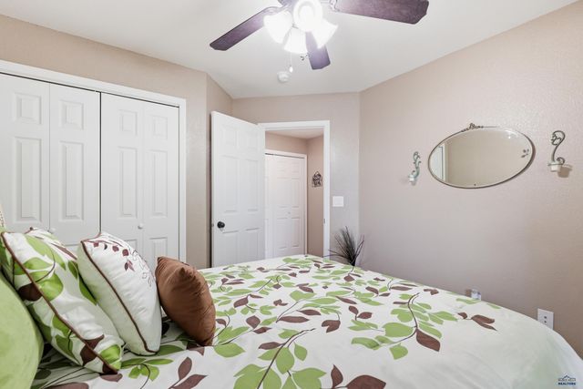14846 TELLURIDE ST, Summerset, SD 57769