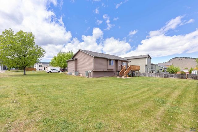 14846 TELLURIDE ST, Summerset, SD 57769