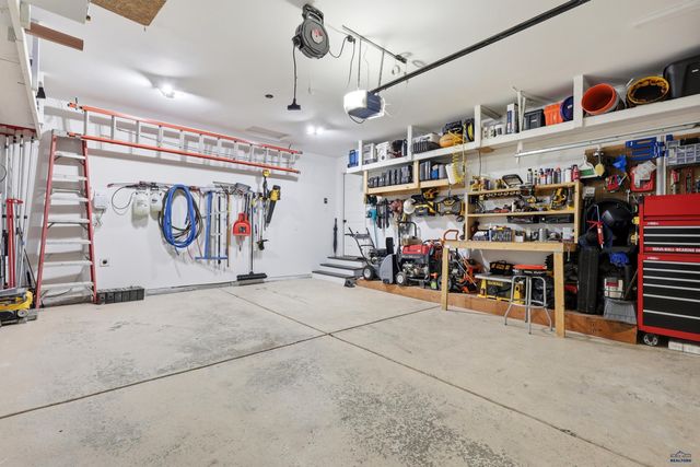 14846 TELLURIDE ST, Summerset, SD 57769