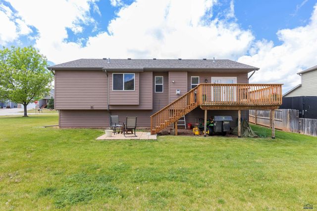 14846 TELLURIDE ST, Summerset, SD 57769