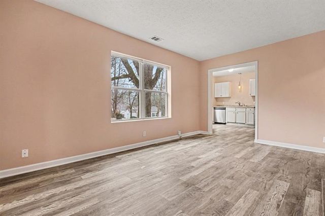 2047 Baker, Atlanta, GA 30318