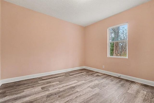 2047 Baker, Atlanta, GA 30318